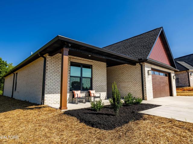 109 Burrstone Way