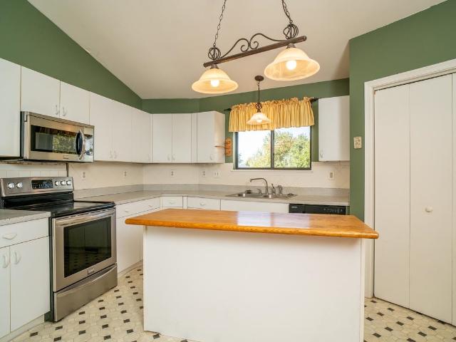 109 goldenrod rd