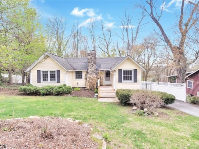 109 Grandview Rd