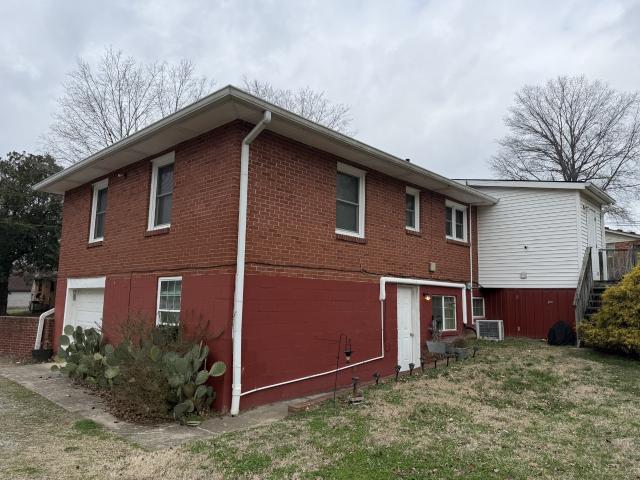 109 Duke St