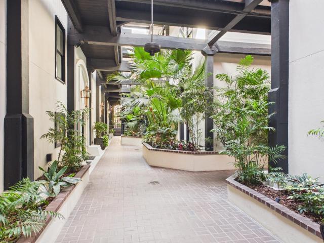 109 E Bay Street 2d