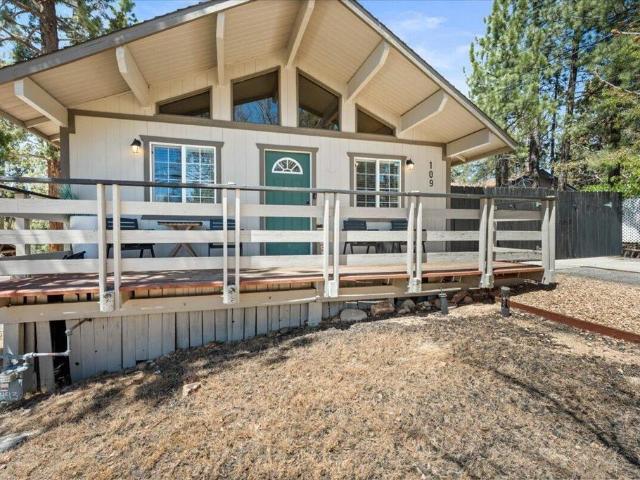 109 E Country Club Boulevard