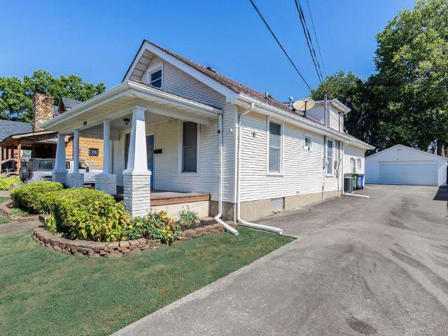 109 Fairlawn Avenue