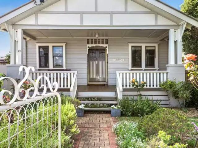 109 Hesse Street, Queenscliff VIC 3225 House For Lease