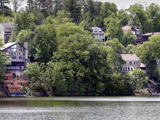 109 Hilltop Ct, Cross Junction, VA 22625 | MLS #VAFV2039