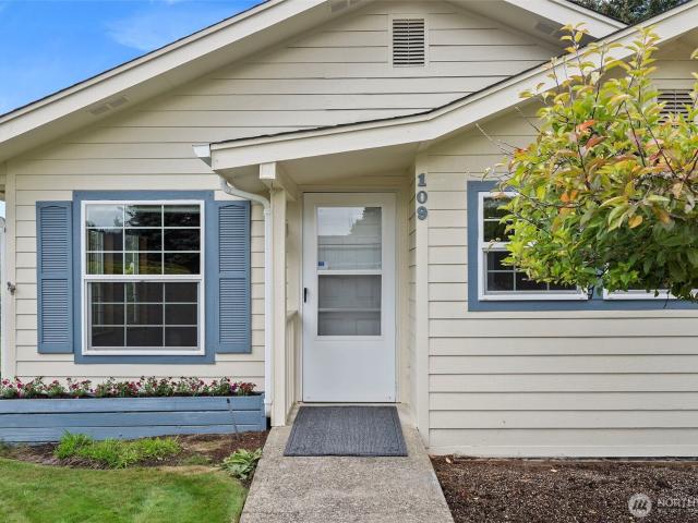 109 Longfellow Lane