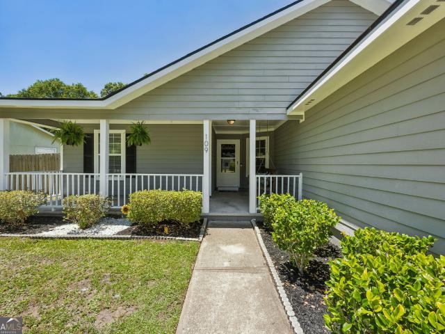 109 Lake Crest Drive