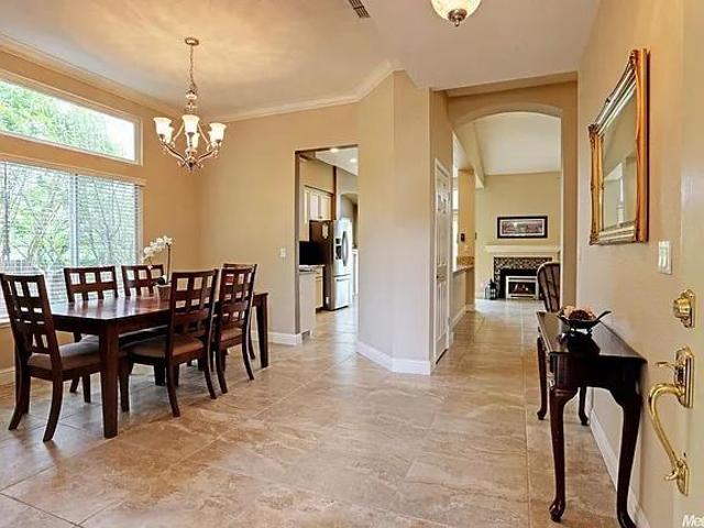 109 Lions Way, Folsom, CA 95630 | MLS #226043