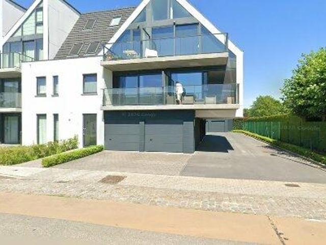 109 m2 apartment for rent in Damme