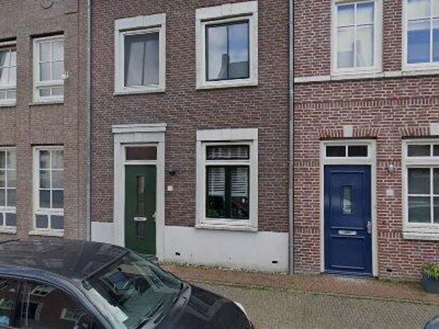 109 m2 apartment for rent in Helmond