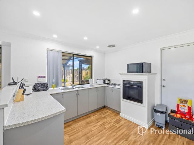 109 Macquarie DriveAustralind WA 6233, Australia