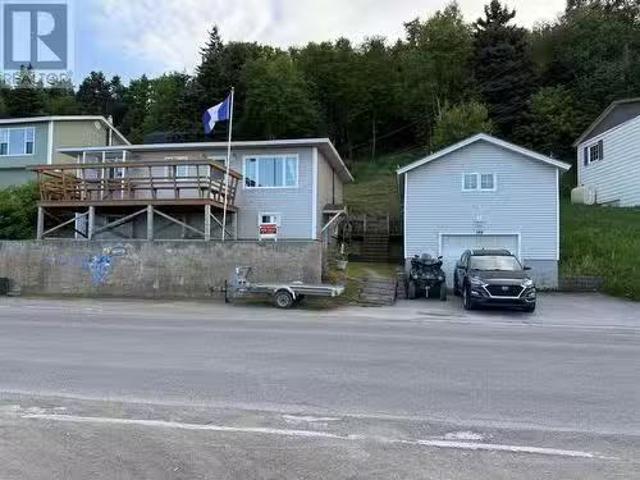 109 Main Street, Mt. Moriah, NL, A0L 1J0 house for sale Lis.