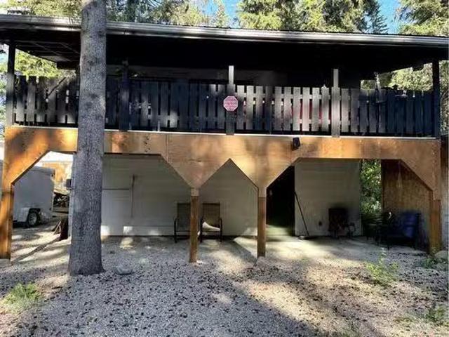 109 Makwa Lake Indian Reserve 129B, Loon Lake, SK, S0M 1L0 h.