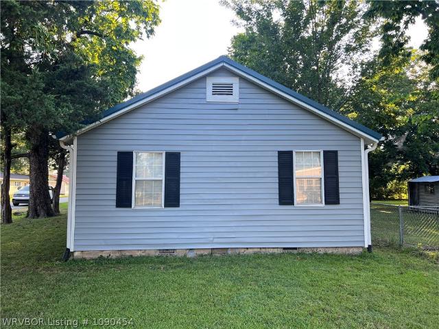 109 Mills Avenue