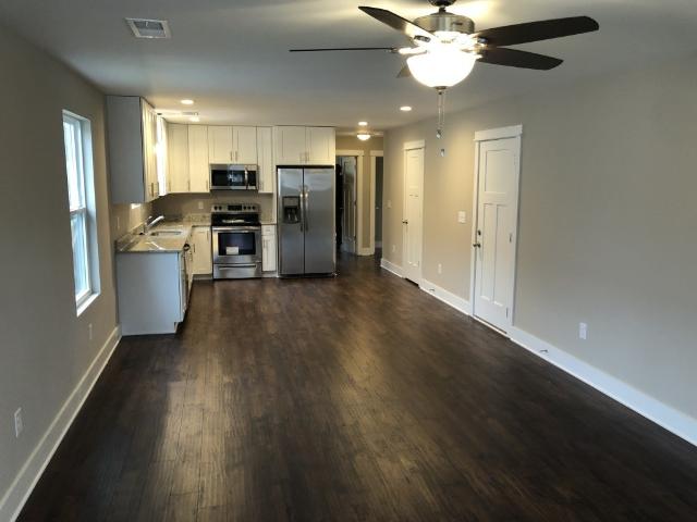 109 N Tarver Ave