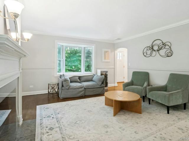 109 N Bedford Road