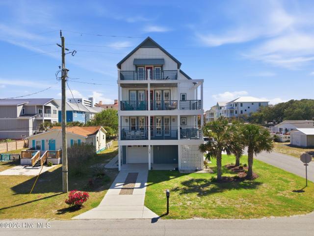 109 South Carolina Avenue