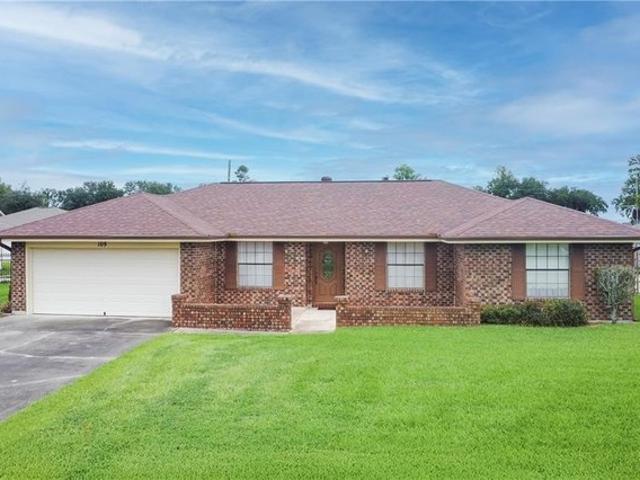 109 Somerset St, Laplace, LA 70068