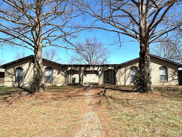 109 Sieville Ave #A