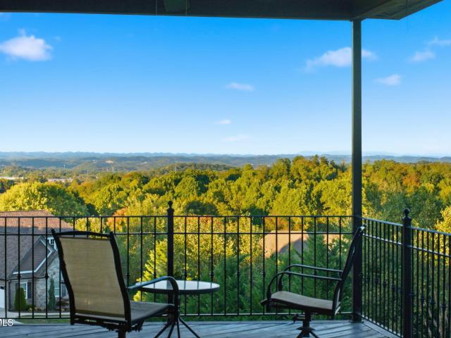 109 Sunset Ridge Court