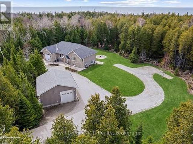 109 Pike Street, Northern Bruce Peninsula, ON, N0H 1W0 house for sale | Listing ID X13560 | Royal LePage