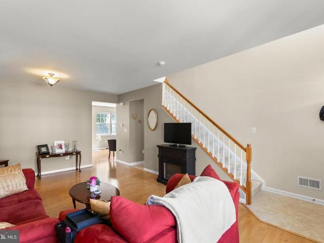 109 Quinton Oaks Circle