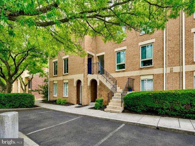 109 W Conway Street
