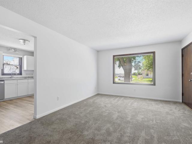 109 W Southridge Road