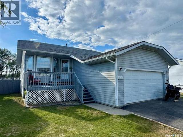 109 Watt Place, La Ronge, SK, S0J 1L0 house for sale | Listing ID SK041723 | Royal LePage