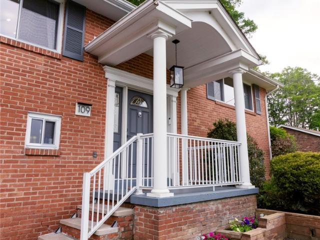109 Westview Dr