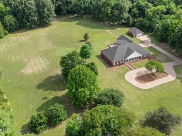 109 Tena Cove