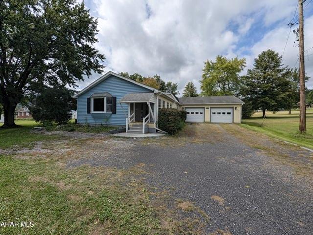 109 Zimmerman Ln, Duncansville, PA 16635