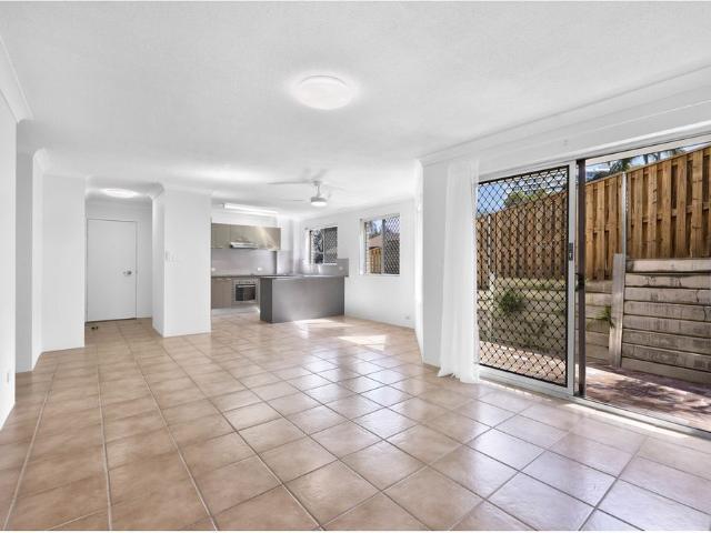 10 / 11 Hayle Street
