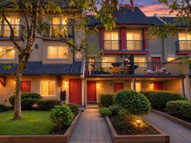 10 1561 Booth Avenue, Coquitlam, BC, V3K 6Z9 townhouse for sale | Listing ID R3170 | Royal LePage