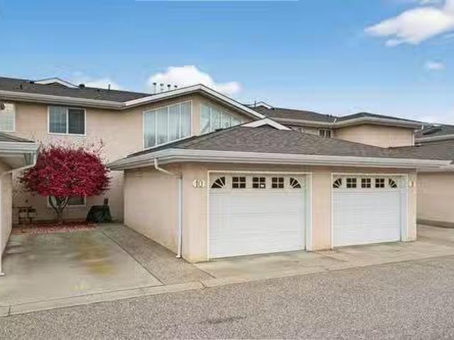 10 1800 Parkview Crescent, Kelowna, BC, V1X 7G6 house for sa.