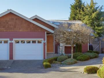 Cowichan Valley - Patio, Garden, Fireplace