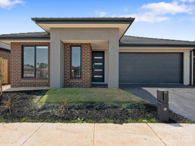 10 Tenor Street, STRATHTULLOH