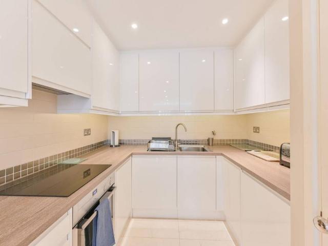 10 The Cooperage Regents Bridge Gardens, London, SW8 1EA, United Kingdom | 1 bed apartment for rent #140397597 | Rentberry