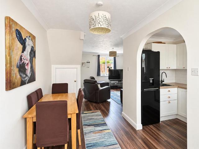 10 Tokely Road, Frating, CO7 7GA