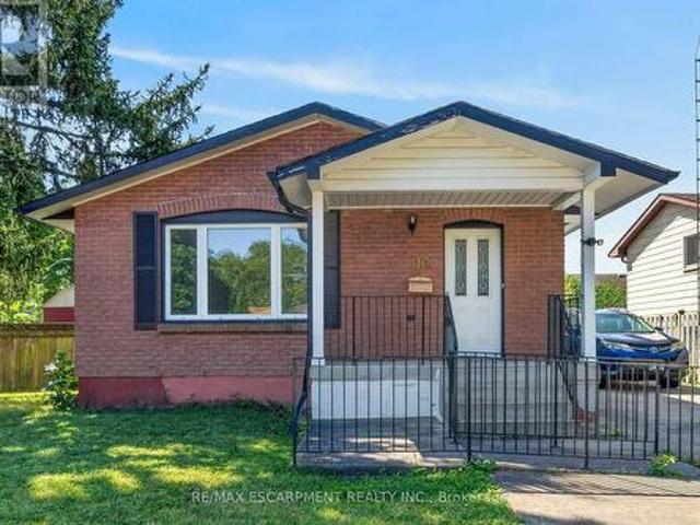 10 Tracey Road, St. Catharines, ON, L2N 6P9 house for sale | Listing ID X13608 | Royal LePage