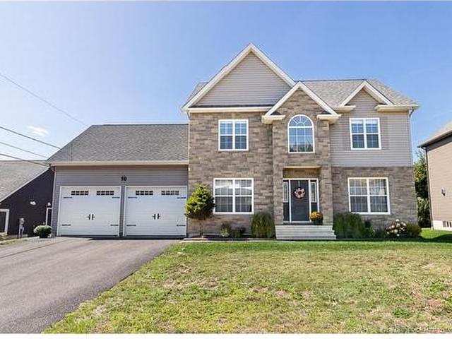 10 Turnberry Crt, Moncton, NB, E1G 0P4 house for sale | Listing ID NB147436 | Royal LePage