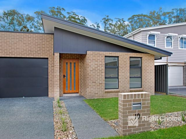 10 Upland Chase, Albion Park