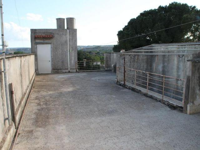10 vani 280mq