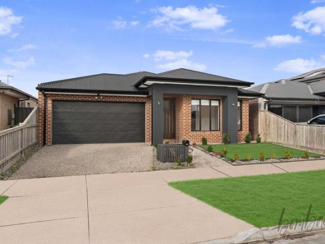 10 Valetta Street, Mickleham Modern Family Home with Space & Comfort