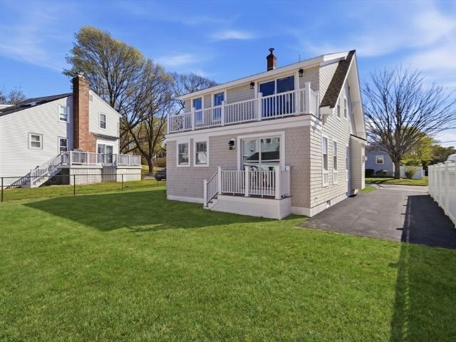 10 Vesper Ave