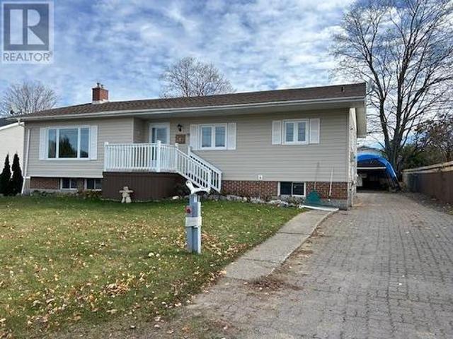 10 Victoria Ave, Blind River, ON, P0R 1B0 house for sale | Listing ID SM253217 | Royal LePage