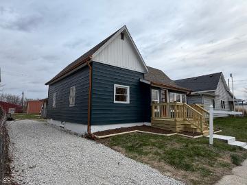 Roachdale town, Putnam County, Indiana, Indiana, USA
