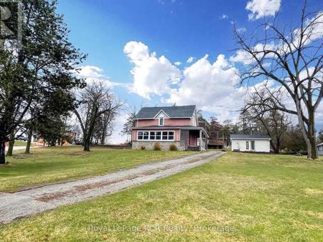 10 Walker Street, Brockton, ON, N0G 2V0 house for sale | Listing ID X12989 | Royal LePage