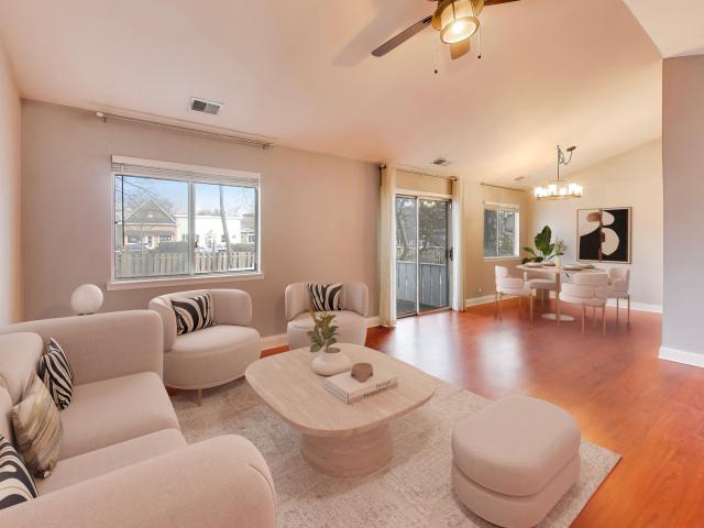 10 Waterbury Lane # M2