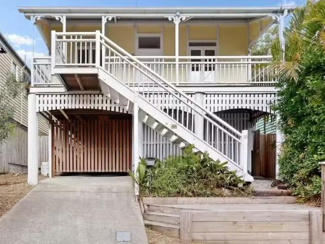 10 White Street, KELVIN GROVE, QLD 4059 House for Rent